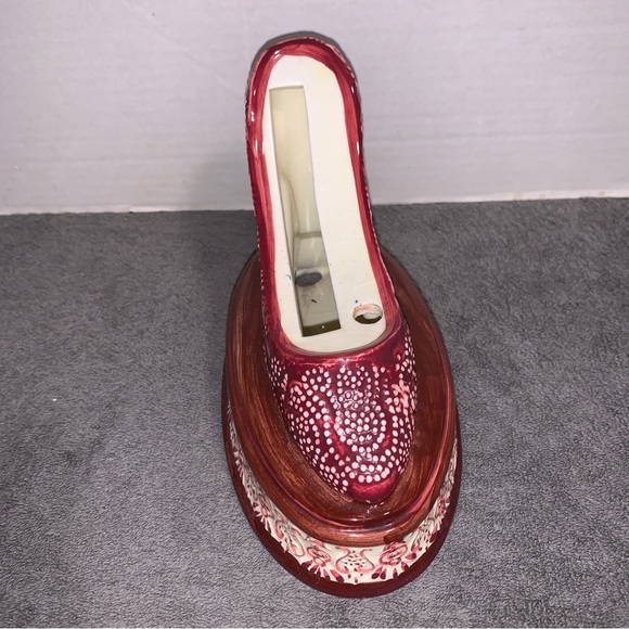 Woman’s High Heel Desk Pen & Note Pad Holder Ceramic Burgundy Shoe Fashion Decor - Picture 3 of 6
